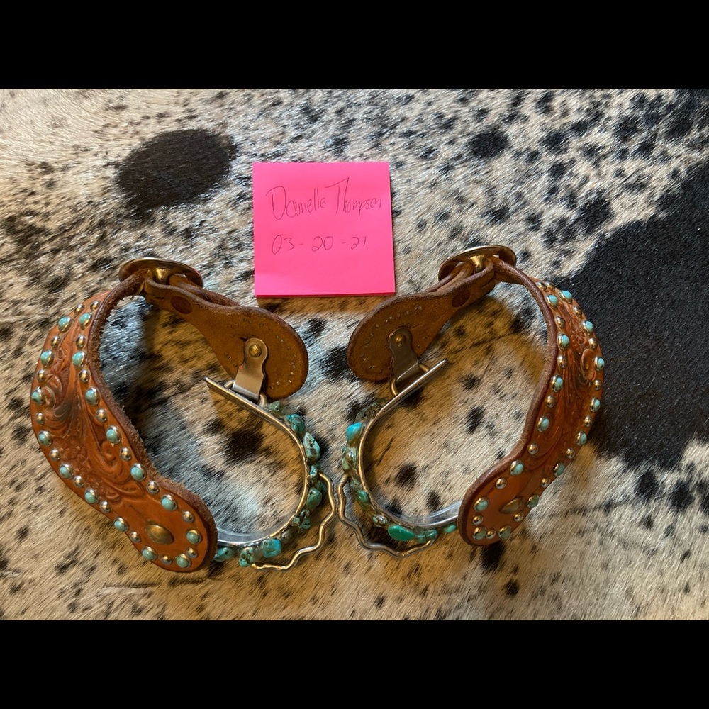 Spurs with genuine turquoise stones
